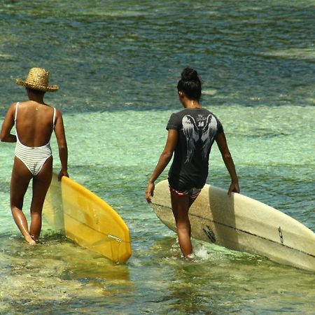 "Triangle Hut" Camp Fuego Siargao Otel Catangnan Dış mekan fotoğraf