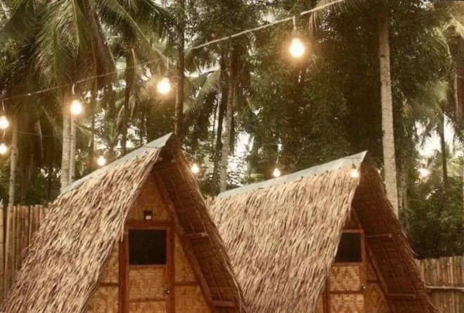 "Triangle Hut" Camp Fuego Siargao Otel Catangnan Dış mekan fotoğraf